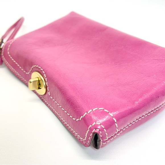 Vintage Coach Turn-lock Pink Wristlet 💓 - Picture 5 of 10